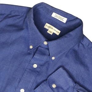 Cutter & Buck Men’s Long Sleeve Button Front Dress Shirt